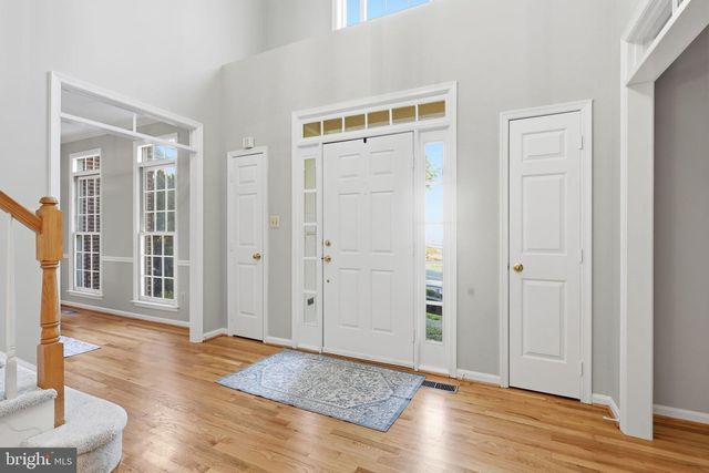 8556 HOOES RD, Springfield, VA 22153