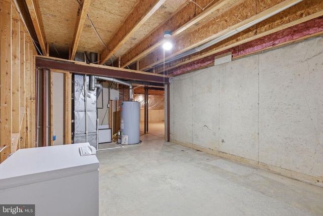 8556 HOOES RD, Springfield, VA 22153