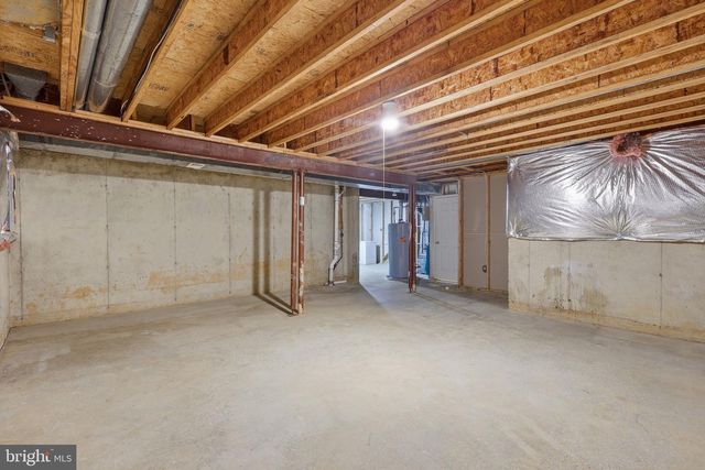 8556 HOOES RD, Springfield, VA 22153