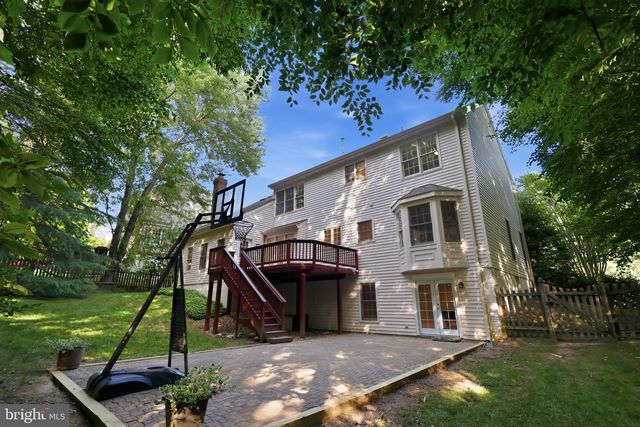 8556 HOOES RD, Springfield, VA 22153