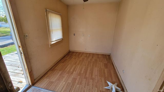 2220 S Selby Street, Marion, IN 46953