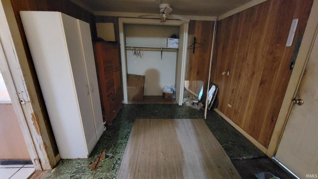 2220 S Selby Street, Marion, IN 46953