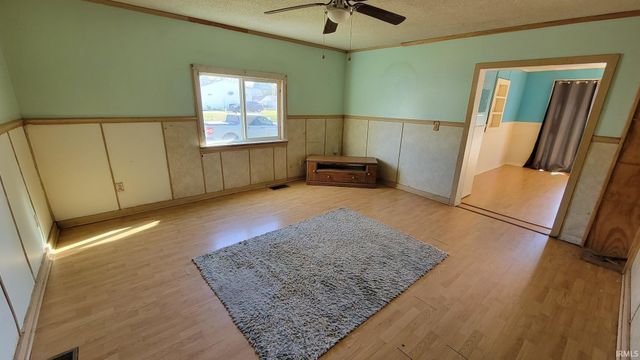 2220 S Selby Street, Marion, IN 46953