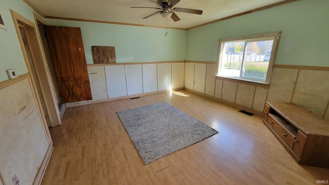 2220 S Selby Street, Marion, IN 46953