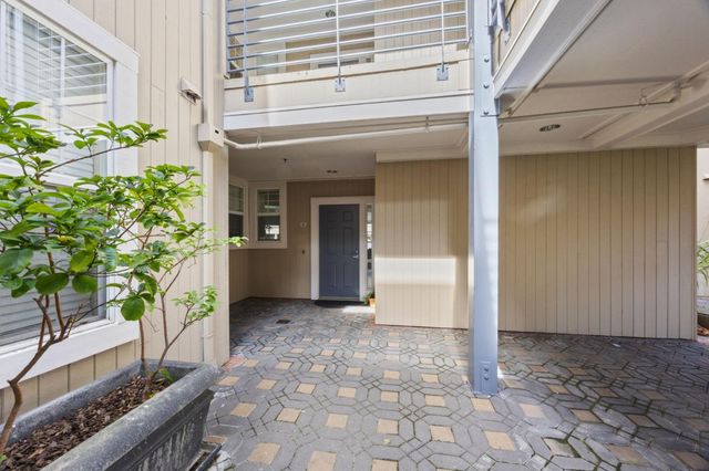 860 Meridian Bay Lane 135, Foster City, CA 94404