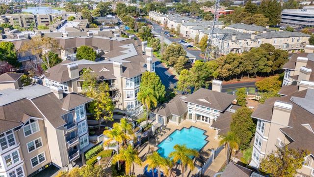 860 Meridian Bay Lane 135, Foster City, CA 94404