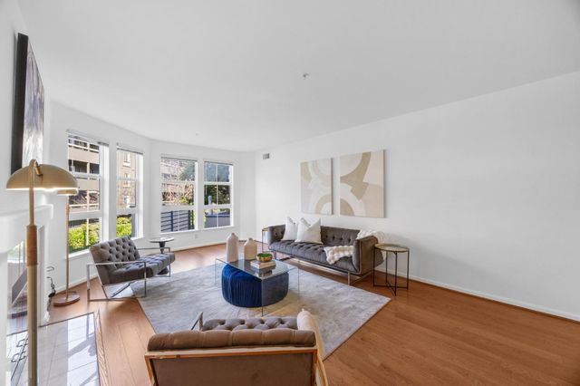 860 Meridian Bay Lane 135, Foster City, CA 94404