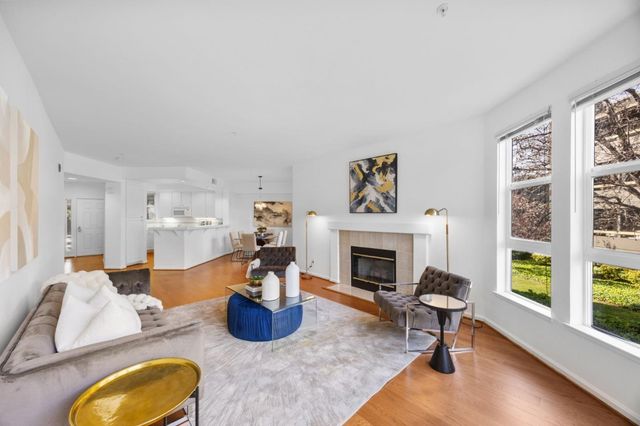 860 Meridian Bay Lane 135, Foster City, CA 94404