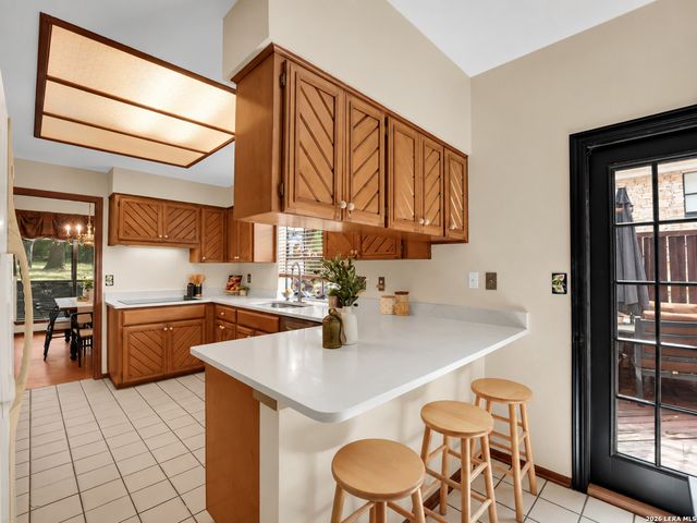 15907 WOLF CREEK ST, San Antonio, TX 78232
