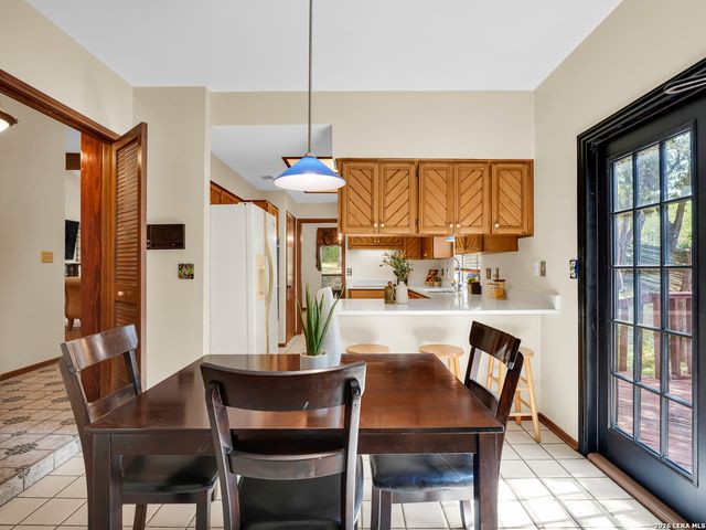 15907 WOLF CREEK ST, San Antonio, TX 78232