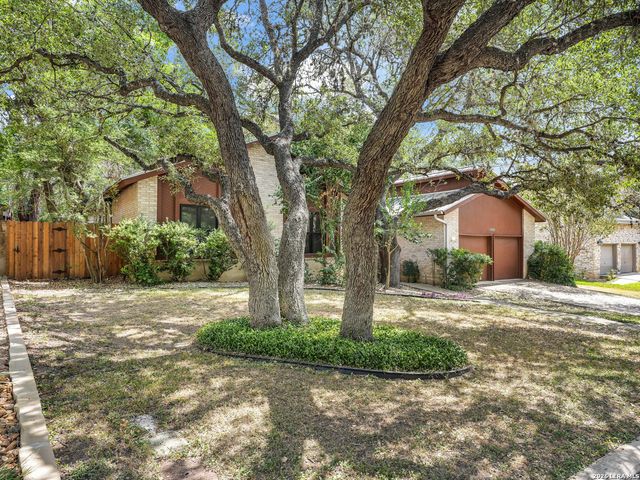 15907 WOLF CREEK ST, San Antonio, TX 78232