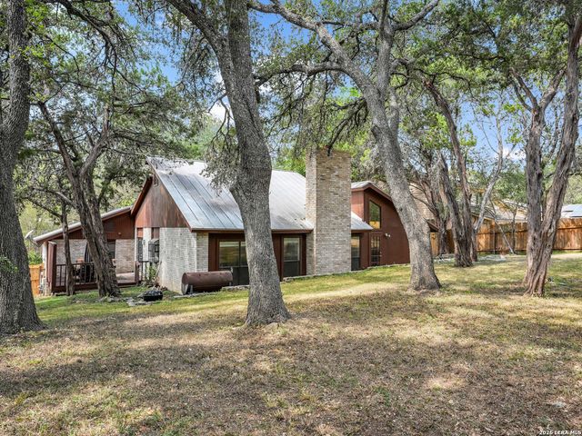 15907 WOLF CREEK ST, San Antonio, TX 78232