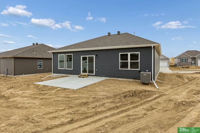 12958 S 50th Street, Bellevue, NE 68133
