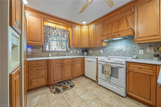 6262 Nc Highway 109, High Point, NC 27265