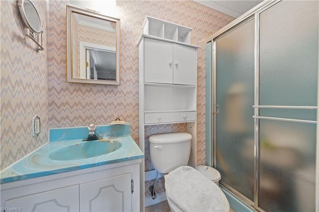 6262 Nc Highway 109, High Point, NC 27265