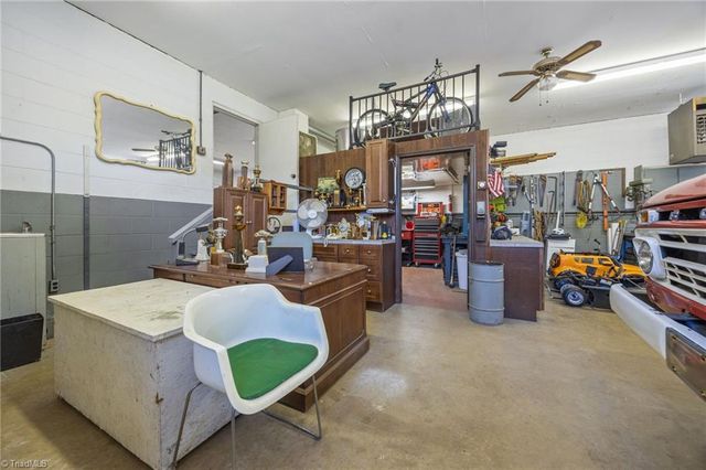 6262 Nc Highway 109, High Point, NC 27265