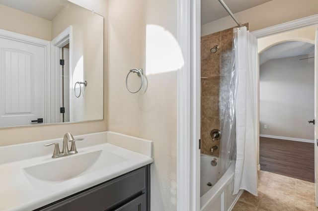 5009 Bluewater Drive, Frisco, TX 75036