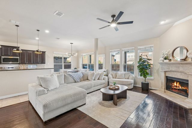 5009 Bluewater Drive, Frisco, TX 75036