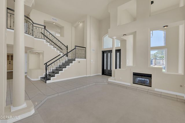 12073 Paseo De Amor Lane, El Paso, TX 79936