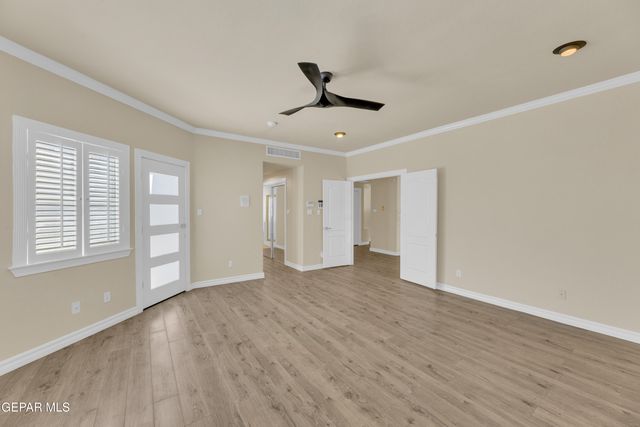 12073 Paseo De Amor Lane, El Paso, TX 79936