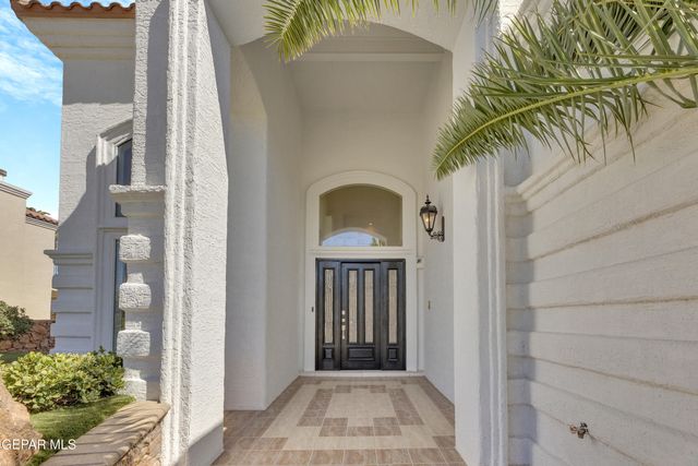 12073 Paseo De Amor Lane, El Paso, TX 79936