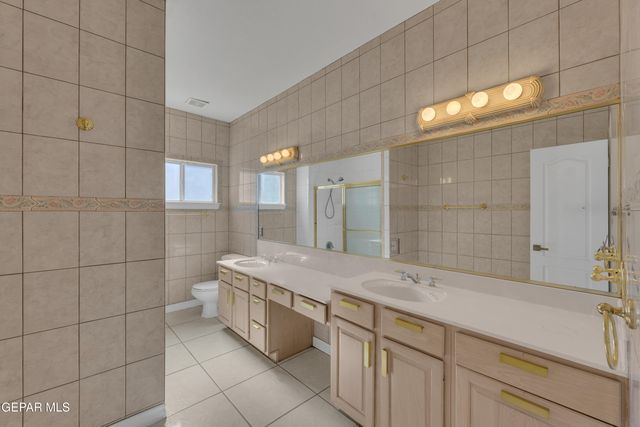 12073 Paseo De Amor Lane, El Paso, TX 79936