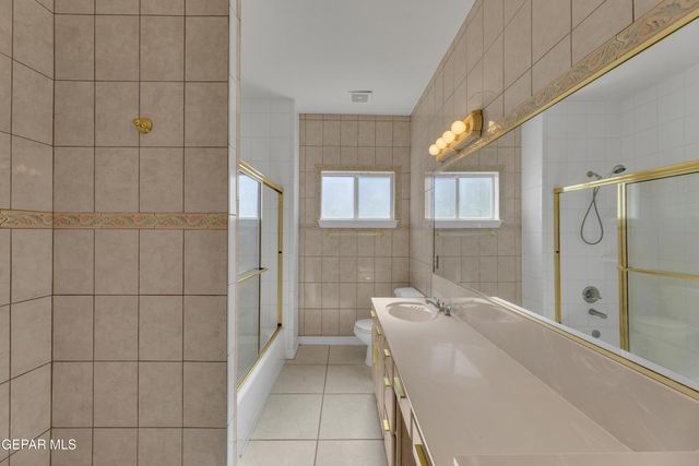 12073 Paseo De Amor Lane, El Paso, TX 79936