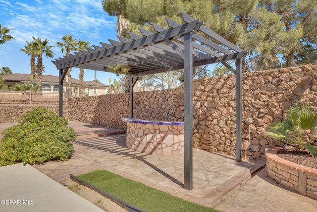 12073 Paseo De Amor Lane, El Paso, TX 79936