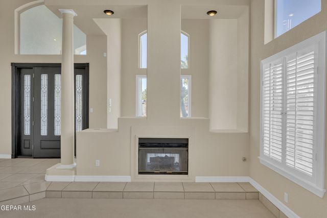 12073 Paseo De Amor Lane, El Paso, TX 79936