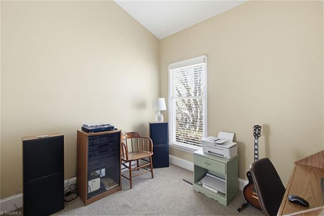 2229 King George Court, Winston-salem, NC 27103