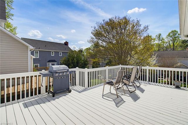 2229 King George Court, Winston-salem, NC 27103