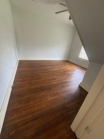 3202 Melbourne Street, Houston, TX 77026