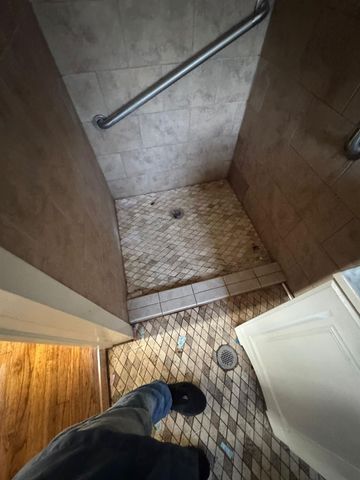 3202 Melbourne Street, Houston, TX 77026