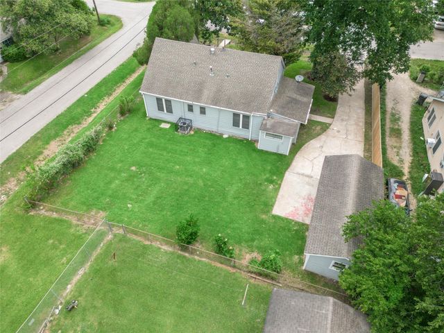 3202 Melbourne Street, Houston, TX 77026