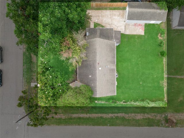 3202 Melbourne Street, Houston, TX 77026