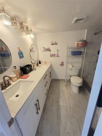 1780 NE 191st St 611-2, Miami, FL 33179