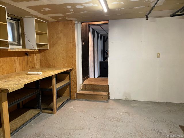 19 Cascade Lake Road, Warwick, NY 10990