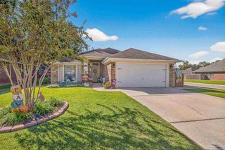 6065 Dunridge Dr, Pace, FL 32571