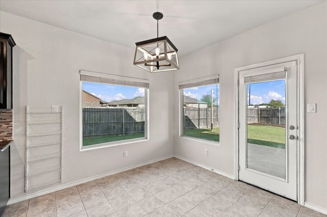 1025 Doe Meadow Drive, Fort Worth, TX 76028
