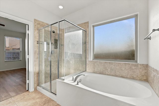 1025 Doe Meadow Drive, Fort Worth, TX 76028