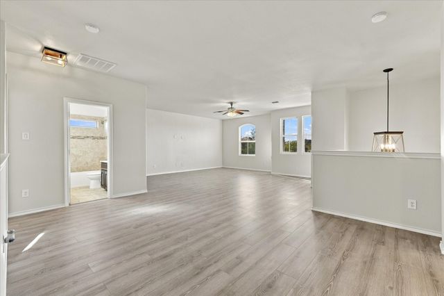 1025 Doe Meadow Drive, Fort Worth, TX 76028