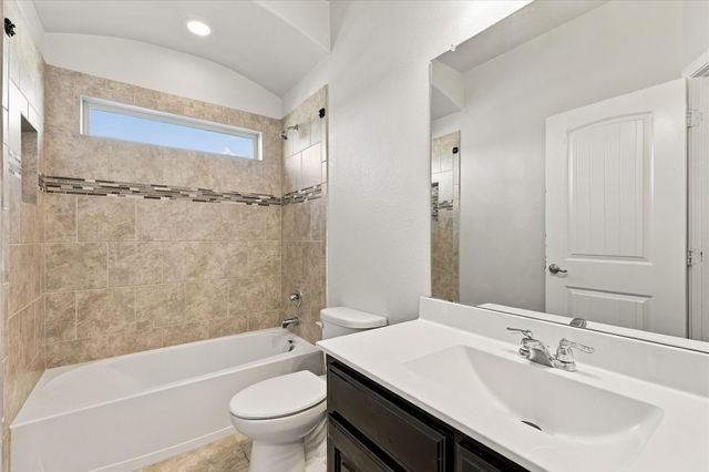 1025 Doe Meadow Drive, Fort Worth, TX 76028