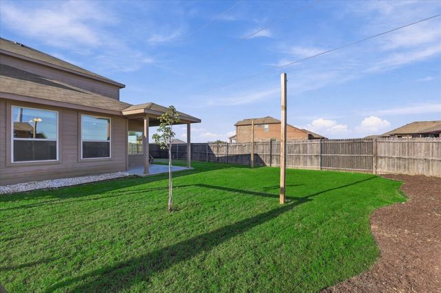 1025 Doe Meadow Drive, Fort Worth, TX 76028