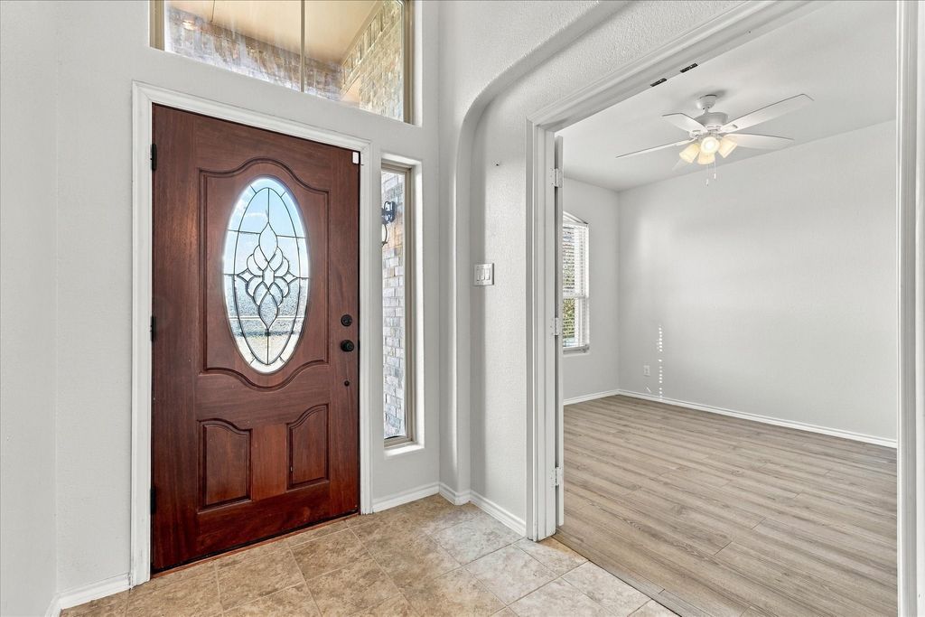 1025 Doe Meadow Drive, Fort Worth, TX 76028 — photo 5