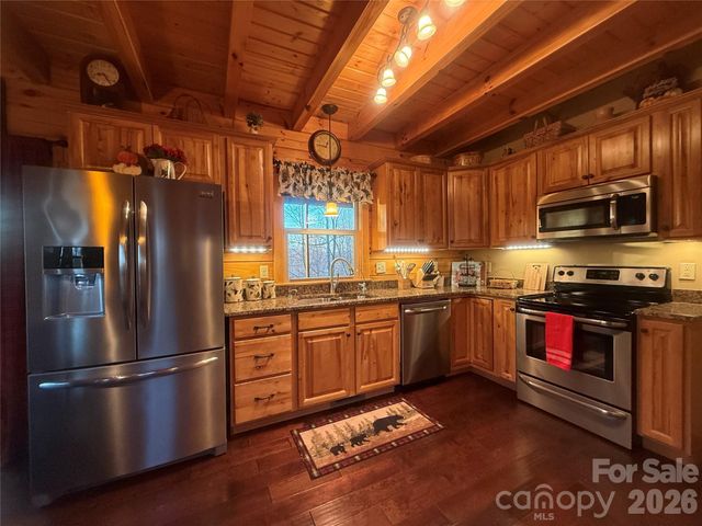 476 Double Eagle Drive, Nebo, NC 28761