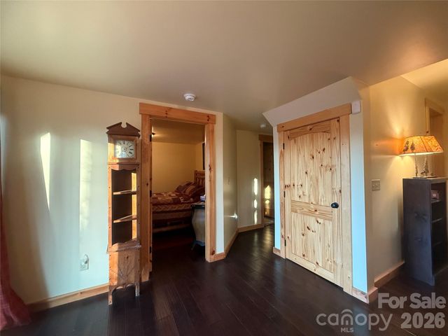 476 Double Eagle Drive, Nebo, NC 28761