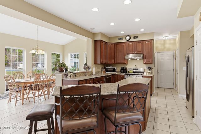 27 Penn Place, Forked River, NJ 08731