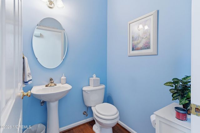 27 Penn Place, Forked River, NJ 08731