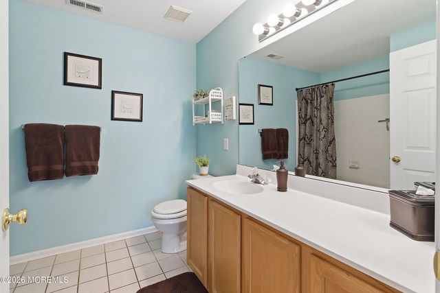 27 Penn Place, Forked River, NJ 08731