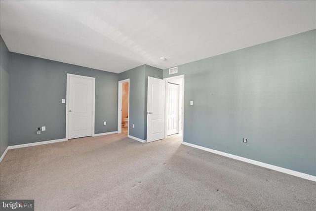 194 EAGLE DR, Ephrata, PA 17522